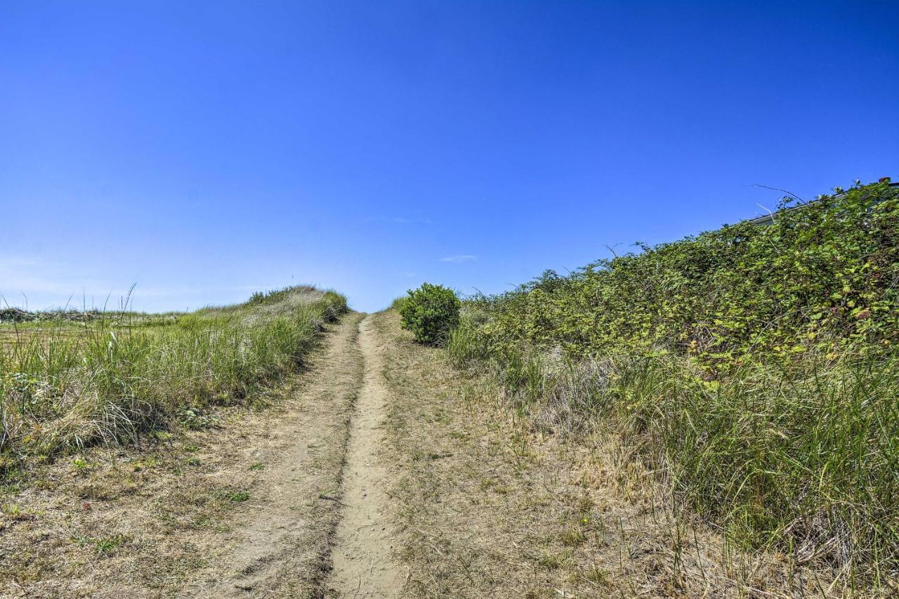 Coastal Pnw Gem With Hot Tub - Walk To Beach! Grayland Exterior photo